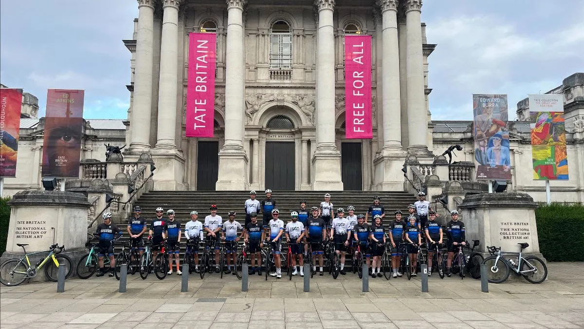 Pre ride London Dynamo team photo outside Tate Britain